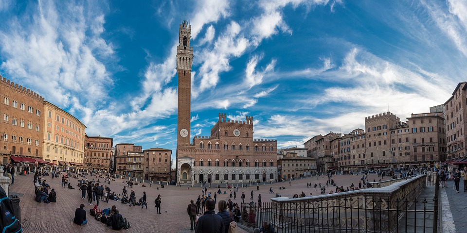 Piazza del campo, Siena