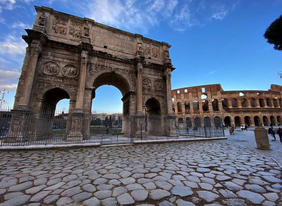 Arco di Costantino e Colosseo - photo by @ratusil