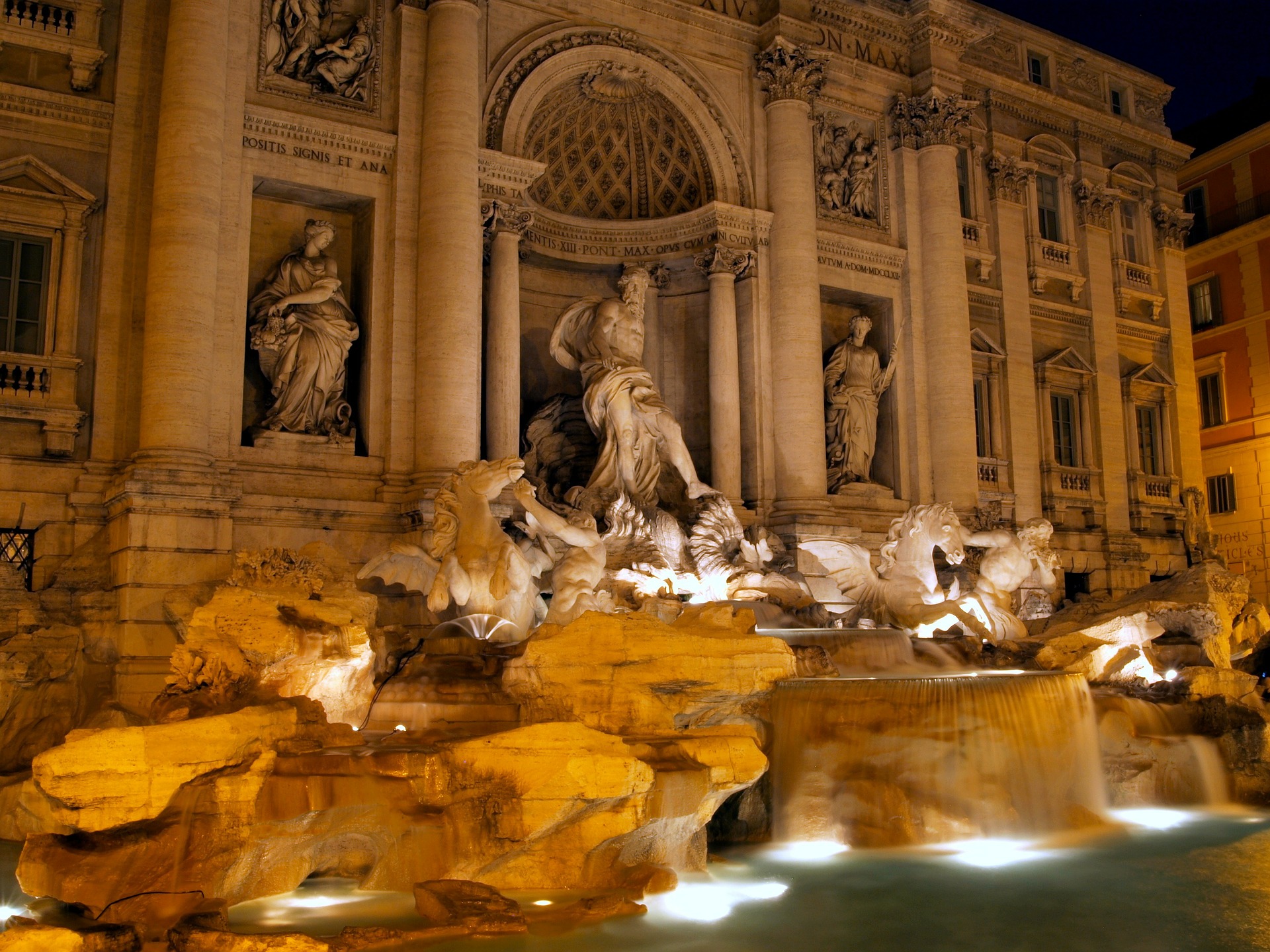 Trevi Fountain