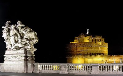 Visit Rome in the evening, discover the best of Rome by night!